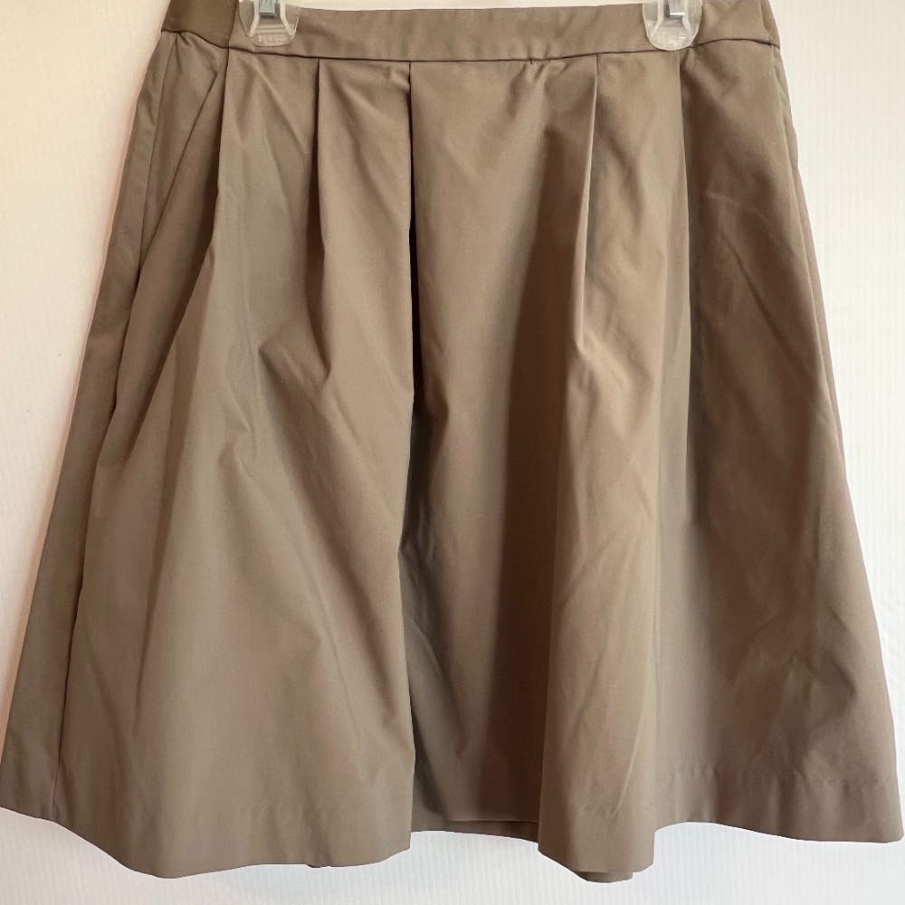 Uniqlo skirt